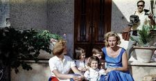 Ingrid Bergman with her children: Pia, Isabella, Ingrid and Roberto